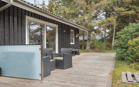 Hamund - 700M from the Sea: Cottage, Shed, Hut, Farmhouse, Prairie, Shack, Barn, Log Cabin, Garden Buildings
