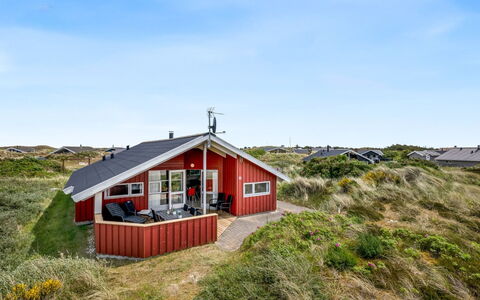 Tuure - from the Sea: Grass, Shrub, House, Garden, Home, Cottage, Land Lot, Lawn, Groundcover