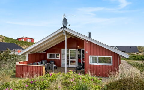 Tuure - from the Sea: Grass, Shrub, House, Garden, Home, Cottage, Land Lot, Lawn, Groundcover
