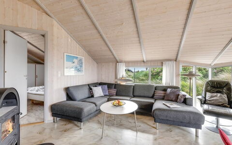 Tuure - from the Sea: Cottage, Shed, Hut, Farmhouse, Prairie, Shack, Barn, Log Cabin, Garden Buildings