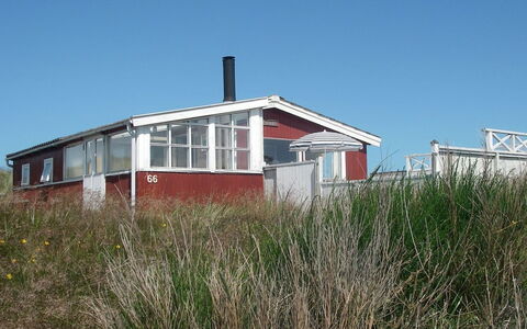 Annelotte - from the Sea: Roof, Architecture, Home, House, Land Lot, Rural Area, Plain, Cottage, Siding, Porch