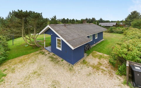 Maikel - 900M from the Sea: Grass, House, Roof, Home, Cottage, Shrub, Land Lot, Rural Area, Farmhouse, Groundcover
