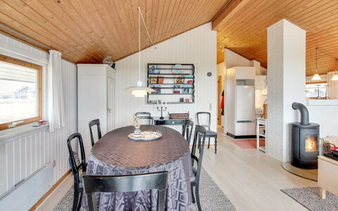 Olufdine - 400M from the Sea: House, Home, Roof, Cottage, Shrub, Siding, Door, Garden, Farmhouse