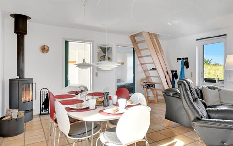 Teresia - 600M from the Sea: Cottage, Shed, Hut, Farmhouse, Prairie, Shack, Barn, Log Cabin, Garden Buildings
