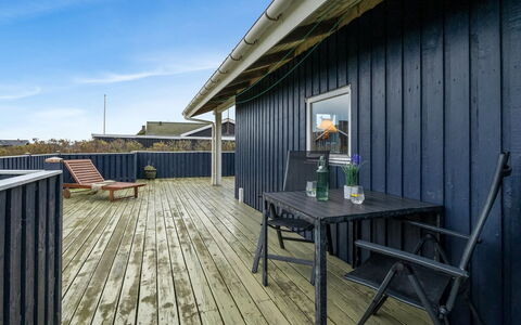 Odmar - 300M from the Sea: Wood, House, Cottage, Home, Roof, Rural Area, Siding, Log Cabin, Garden Buildings, Hardwood