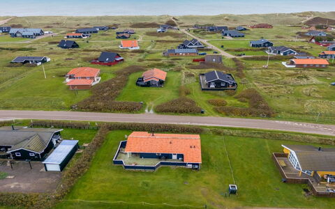 Odmar - 300M from the Sea: Wood, House, Cottage, Home, Roof, Rural Area, Siding, Log Cabin, Garden Buildings, Hardwood