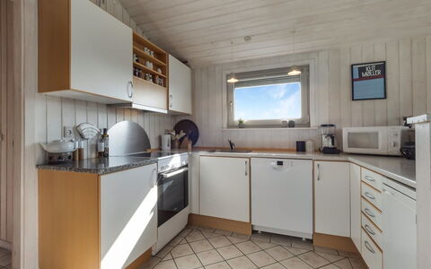 Suometar - 400M from the Sea: Wood, Flooring, Floor, Kitchen, Interior Design, Countertop, Ceiling, Kitchen Appliance, Cabinetry, Major Appliance