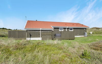 Suometar - 400M from the Sea
