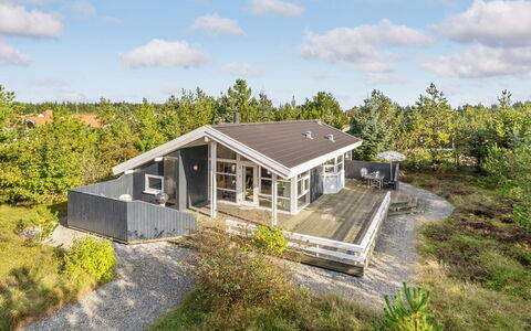 Alethe - 1Km from the Sea: Cottage, Shed, Hut, Farmhouse, Prairie, Shack, Barn, Log Cabin, Garden Buildings