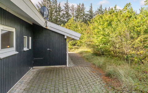 Alethe - 1Km from the Sea: Cottage, Shed, Hut, Farmhouse, Prairie, Shack, Barn, Log Cabin, Garden Buildings