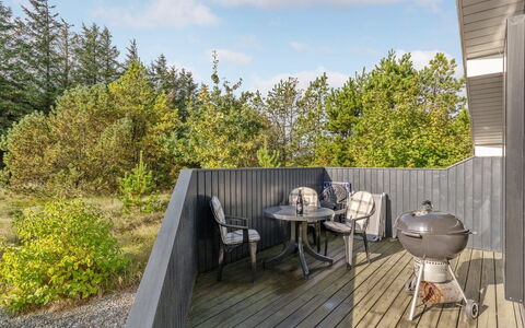 Alethe - 1Km from the Sea: Cottage, Shed, Hut, Farmhouse, Prairie, Shack, Barn, Log Cabin, Garden Buildings