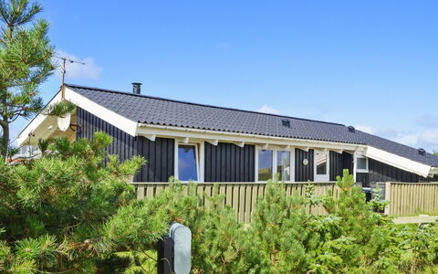 Gerlis - 75M from the Sea: Wood, House, Cottage, Home, Roof, Rural Area, Siding, Log Cabin, Garden Buildings, Hardwood