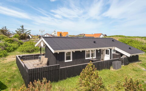Gerlis - 75M from the Sea: Wood, House, Cottage, Home, Roof, Rural Area, Siding, Log Cabin, Garden Buildings, Hardwood