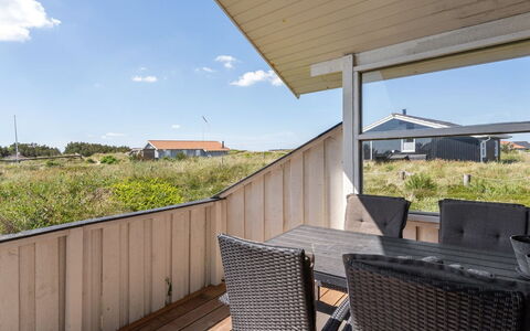 Milena - 600M from the Sea: Cottage, Shed, Hut, Farmhouse, Prairie, Shack, Barn, Log Cabin, Garden Buildings