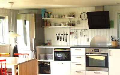 Carelle - 300M from the Sea