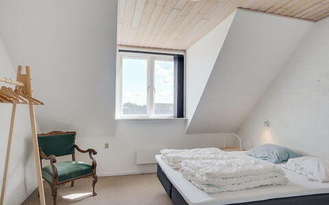 Nermin - 300M from the Sea: Cottage, Shed, Hut, Farmhouse, Prairie, Shack, Barn, Log Cabin, Garden Buildings
