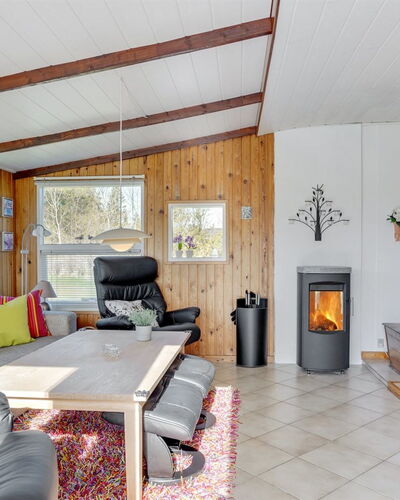 Ingebritt - 1.5Km from the Sea