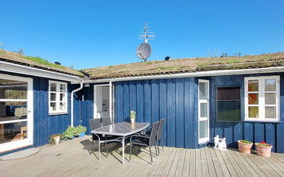 Tomke - 1.7Km from the Sea