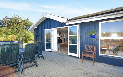 Tomke - 1.7Km from the Sea