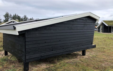 Frerich - 1.5Km from the Sea: House, Home, Door, Roof, Cottage, Estate, Garden, Shade, Siding, Yard