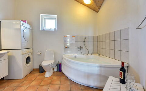 Dorethea - 300M from the Sea: Flooring, Interior Design, Floor, Plumbing Fixture, Ceiling, Wood, Bathtub, Room, Bathroom, Lighting