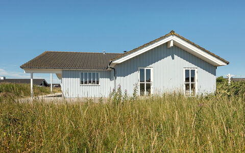 Dorethea - 300M from the Sea: Grass, Building, House, Roof, Home, Plain, Architecture, Cottage, Grassland, Land Lot