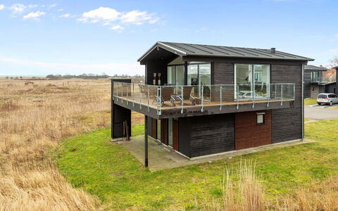 Gerniot - 500M from the Sea: Architecture, Roof, Home, Composite Material, Daylighting, Siding, Driveway