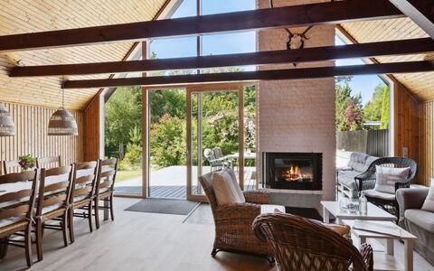 Anssi - 300M from the Sea: Wood, House, Cottage, Home, Roof, Rural Area, Siding, Log Cabin, Garden Buildings, Hardwood