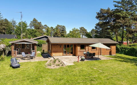 Agda - 100M from the Sea: House, Cottage, Roof, Home, Garden Buildings, Backyard, Garden, Yard, Log Cabin, Estate