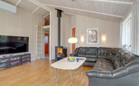 Karoliina - 900M from the Sea: Roof, House, Land Lot, Home, Cottage, Estate, Garden Buildings, Shade, Log Cabin, Landscaping