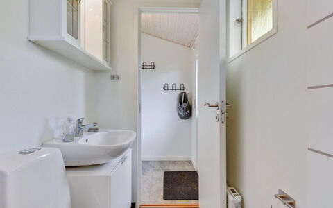 Cenia - 450M from the Sea: Wall, Plumbing Fixture, Flooring, Wood, Floor, Bathroom, Interior Design, Tap, Sink, Bathroom Sink