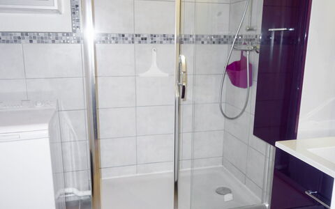 Hameau de Provence: Bathroom, Tile, Property, Purple, Room, Shower Door, Shower, Product, Plumbing Fixture, Glass