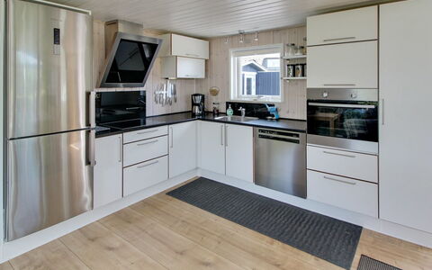Aatos - 500M from the Sea: Flooring, Wood, Kitchen, Floor, Interior Design, Wood Flooring, Ceiling, Major Appliance, Countertop, Kitchen Appliance