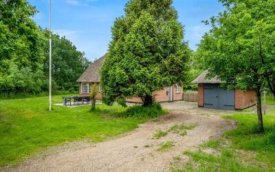Thoren - 2Km from the Sea