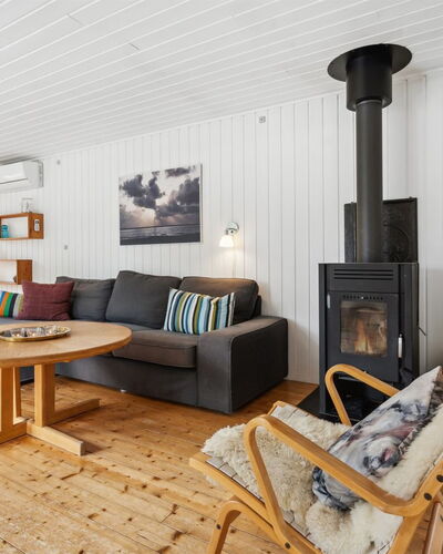 Elin - 3Km from the Sea
