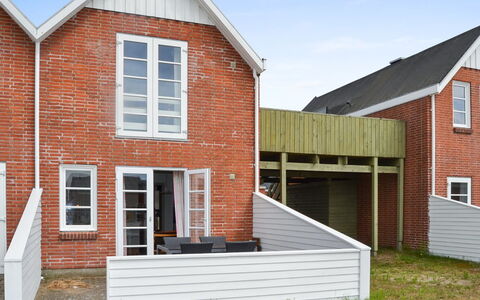 Urmas - 1Km from the Sea: House, Roof, Home, Cottage, Brickwork, Brick, Siding, Yard, Estate