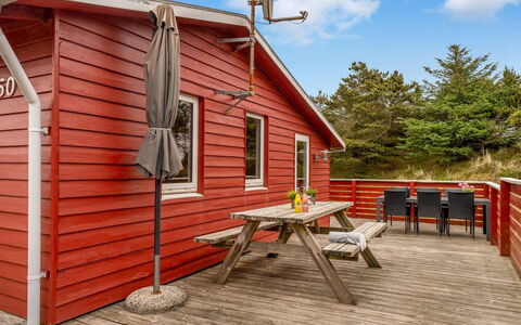 Agir - 600M from the Sea: Wood, Plank, Bicycle, Hardwood, Siding, Bicycle Wheel, Wood Stain