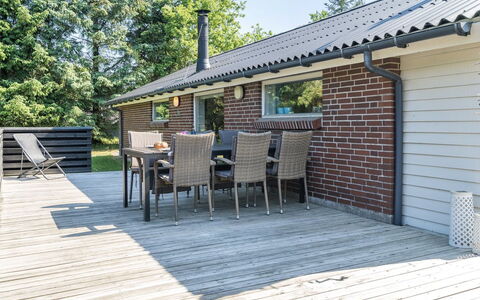 Elinbjörn - 1Km from the Sea: House, Home, Roof, Residential Area, Cottage, Estate, Farmhouse, Lawn, Landscaping, Siding