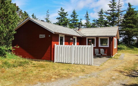 Ahti - 900M from the Sea: Cottage, Shed, Hut, Farmhouse, Prairie, Shack, Barn, Log Cabin, Garden Buildings
