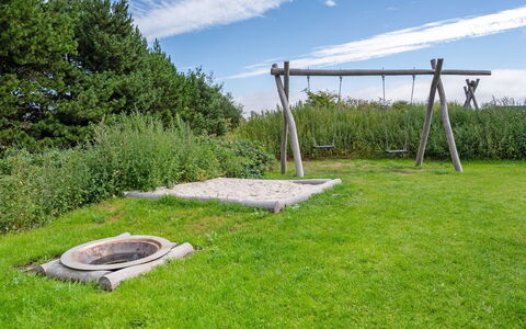Pejo - 950M from the Sea: Cottage, Shed, Hut, Farmhouse, Prairie, Shack, Barn, Log Cabin, Garden Buildings