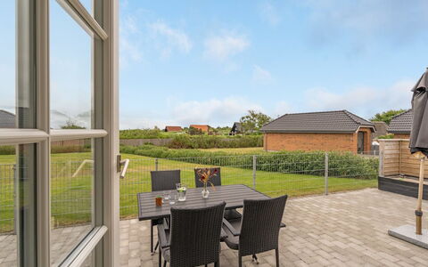 Ulva - 400M from the Sea: Architecture, Roof, Home, Composite Material, Daylighting, Siding, Driveway