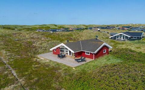 Emelie - 200M from the Sea: Architecture, Roof, Home, Composite Material, Daylighting, Siding, Driveway