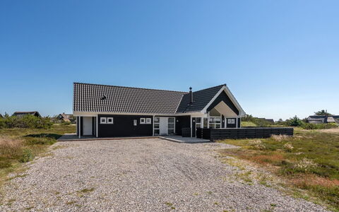 Eliena - 500M from the Sea: Roof, Land Lot, Cottage, Home, Rural Area, Shed, Siding, Garden Buildings, Log Cabin, Hut