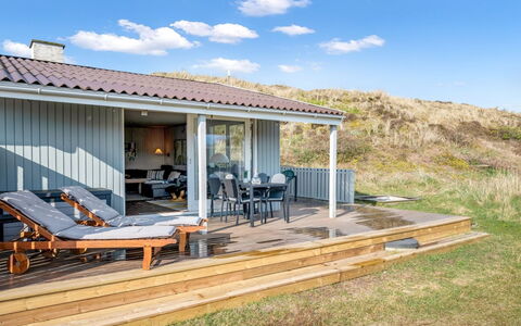 Sutere - 200M to the Fjord: House, Roof, Home, Cottage, Shed, Garden Buildings, Siding, Yard, Log Cabin, Hut