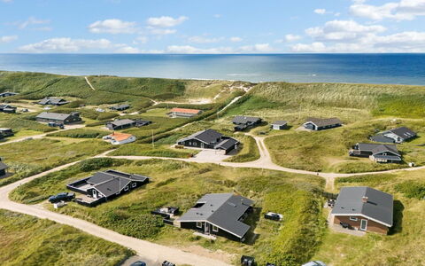 Friedel - 150M from the Sea: Roof, Land Lot, Cottage, Home, Rural Area, Shed, Siding, Garden Buildings, Log Cabin, Hut