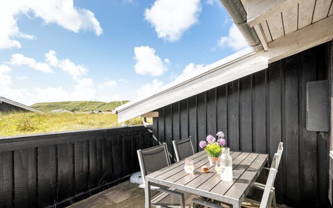 Friedel - 150M from the Sea: Roof, Land Lot, Cottage, Home, Rural Area, Shed, Siding, Garden Buildings, Log Cabin, Hut