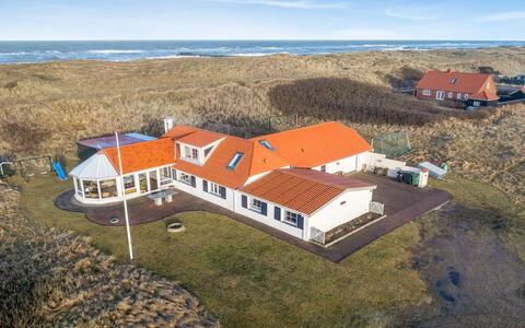 Pauli - 75M from the Sea: House, Roof, Home, Cottage, Shed, Garden Buildings, Siding, Yard, Log Cabin, Hut