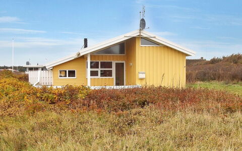 Suend - from the Sea: House, Roof, Home, Cottage, Shed, Garden Buildings, Siding, Yard, Log Cabin, Hut