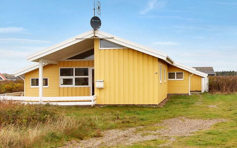 Suend - from the Sea: House, Roof, Home, Cottage, Shed, Garden Buildings, Siding, Yard, Log Cabin, Hut