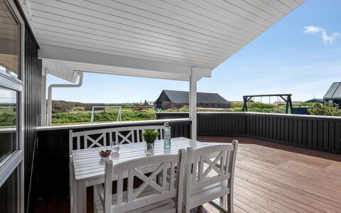 Floriana - 650M from the Sea: Roof, Land Lot, Cottage, Home, Rural Area, Shed, Siding, Garden Buildings, Log Cabin, Hut
